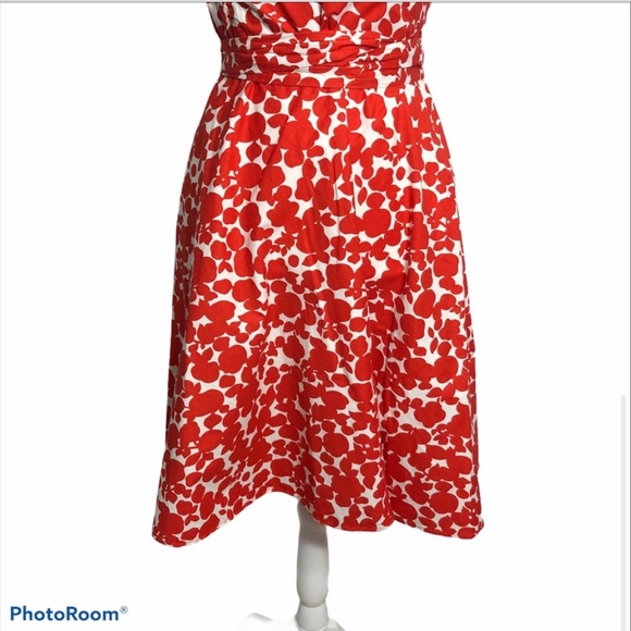Boden Lara Wrap Dress Red Floral Midi Length Sz 8 - Picture 4 of 11